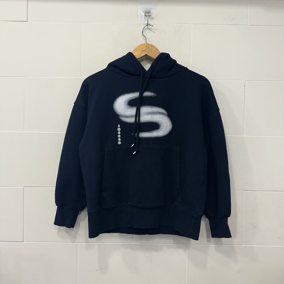 소라노 후드티 상품이미지1