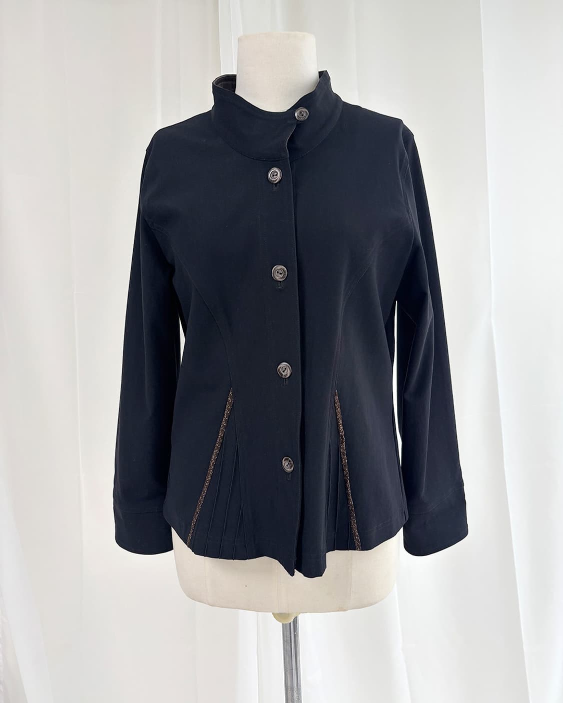 스탠드 칼라 버튼업 디자인 자켓 상품이미지7