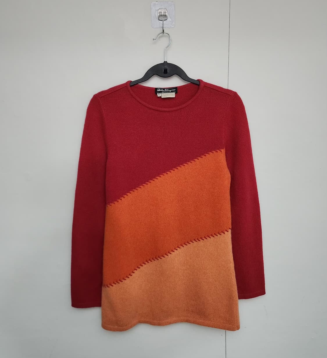 살바토레페라가모 90 55 캐시미어니트 상품이미지1