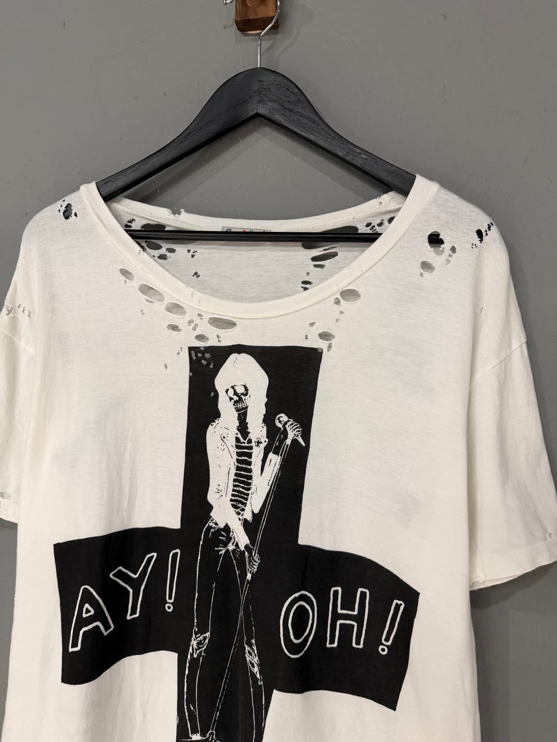 damage detail rock n roll printing top 상품이미지7