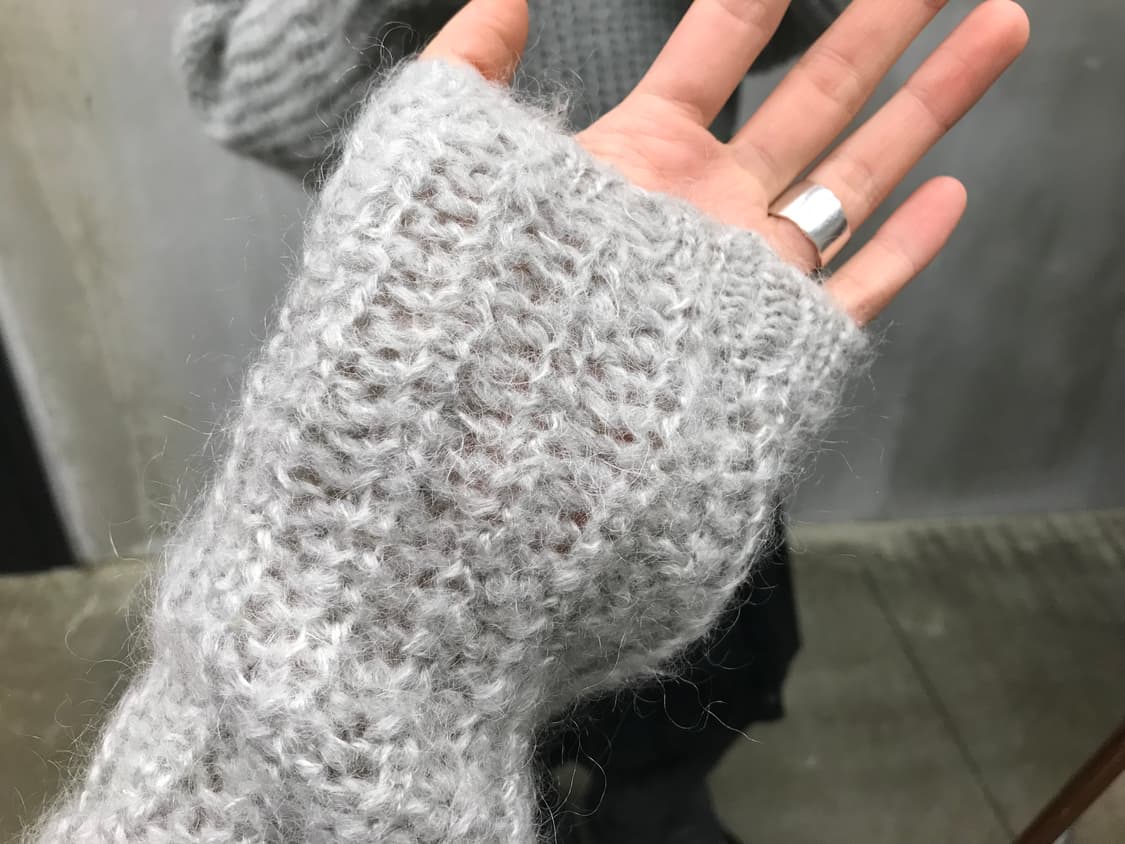 Mohair off shoulder knit 상품이미지3