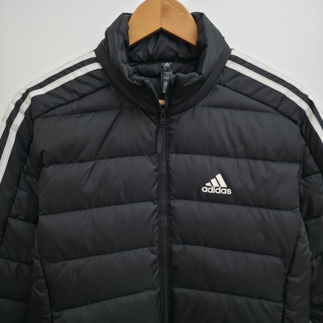[M] 아디다스 블랙 경량 패딩 상품이미지2