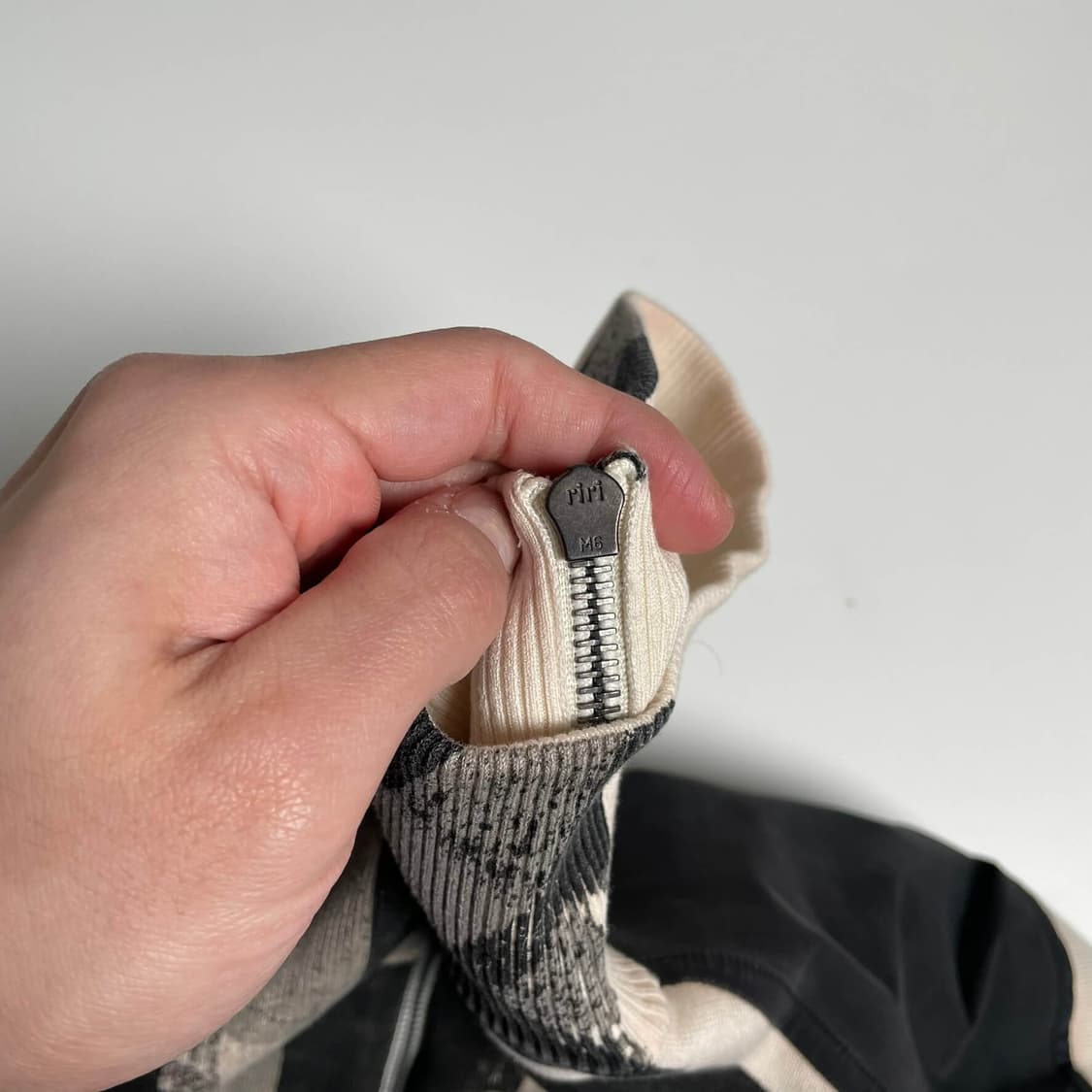 보테가 베네타 체크 프린팅 집업 자켓 (italy made)   상품이미지5