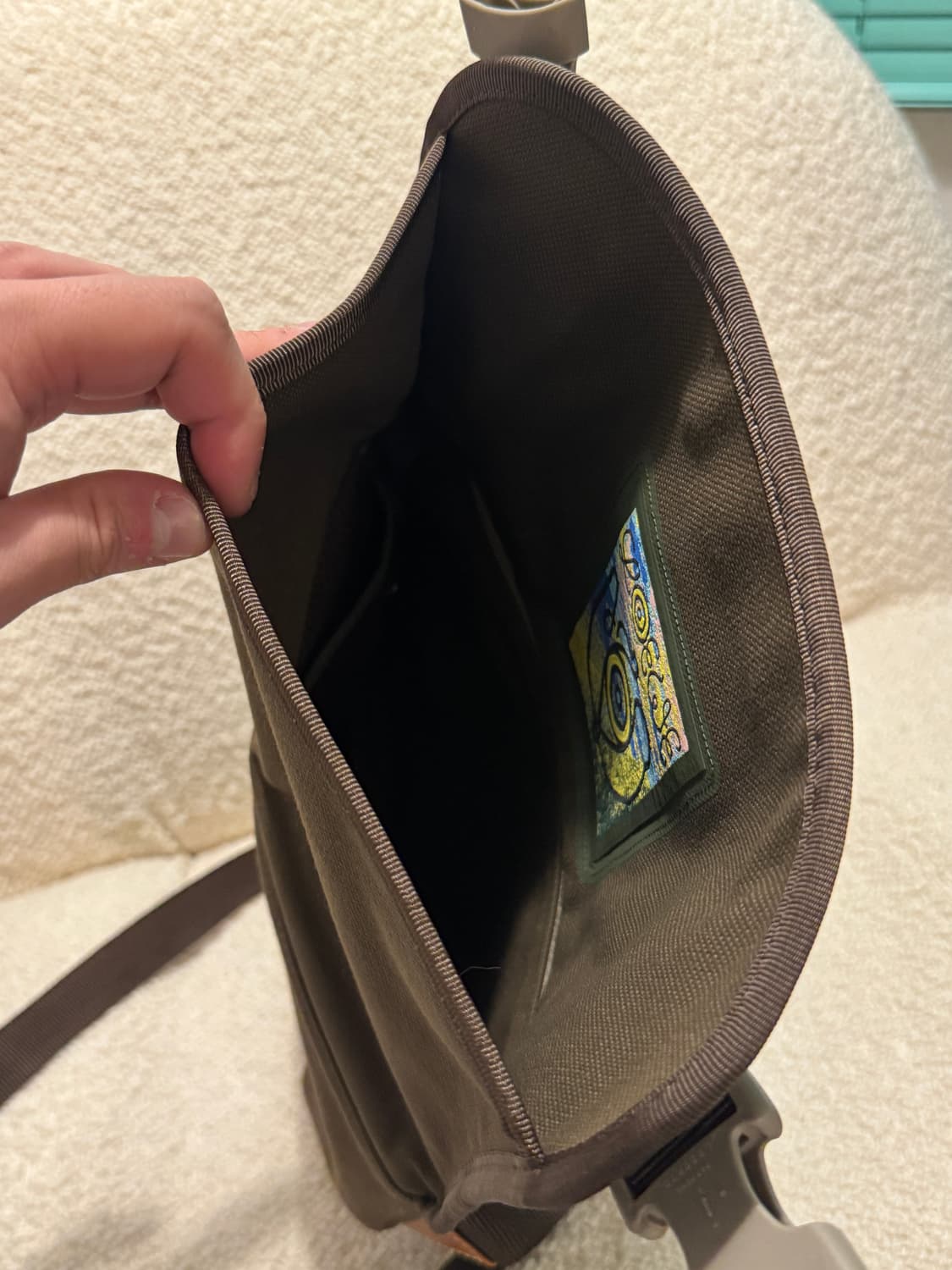 로에베 로고 미니 크로스백 미니백 상품이미지5