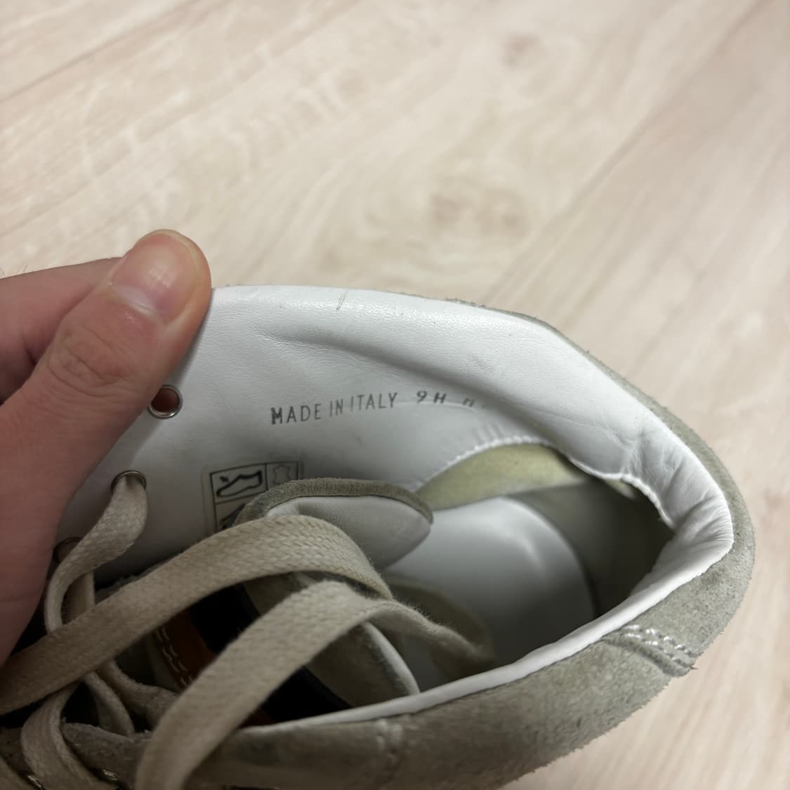 디올옴므 07AW 에디슬리먼 스웨이드 하이탑 스니커 상품이미지5