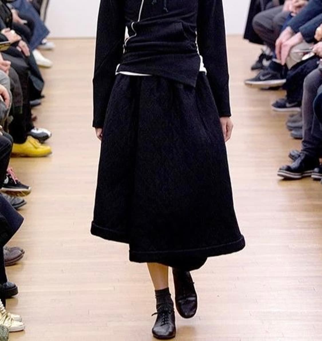 꼼데가르송 14aw 축융 와이드 사루엘 팬츠 상품이미지6