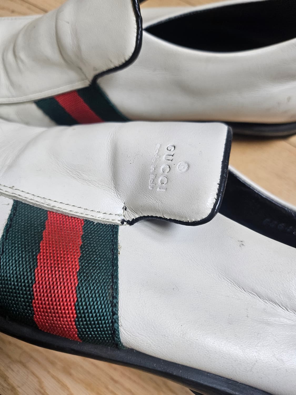 구찌정품 캐주얼화 255 상품이미지3