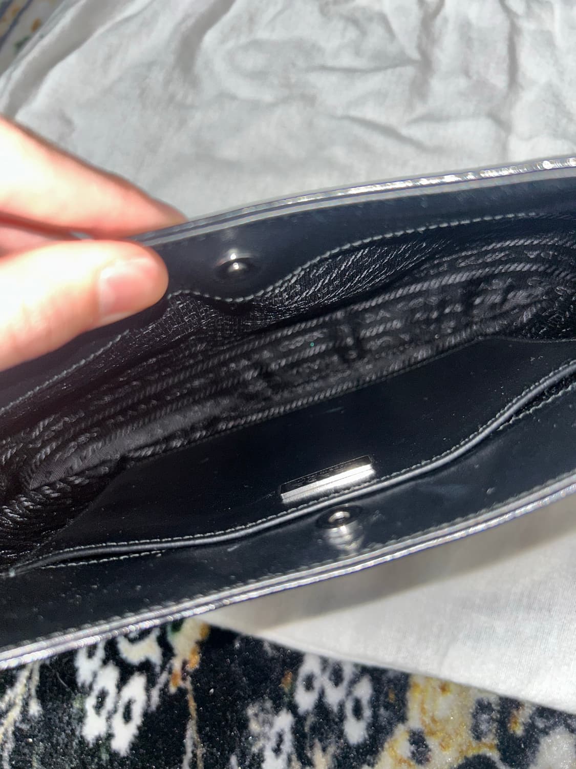 프라다 클레오 브러시드 숄더백 상품이미지6