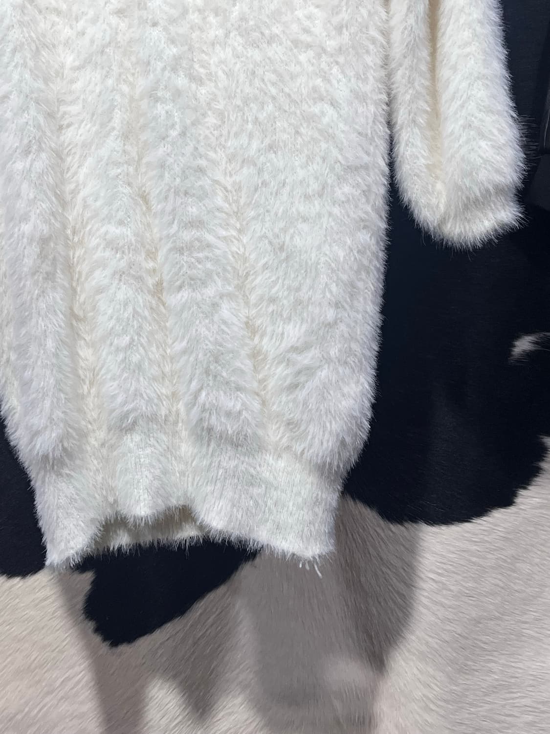 모헤어 화이트 니트 원피스 상품이미지4