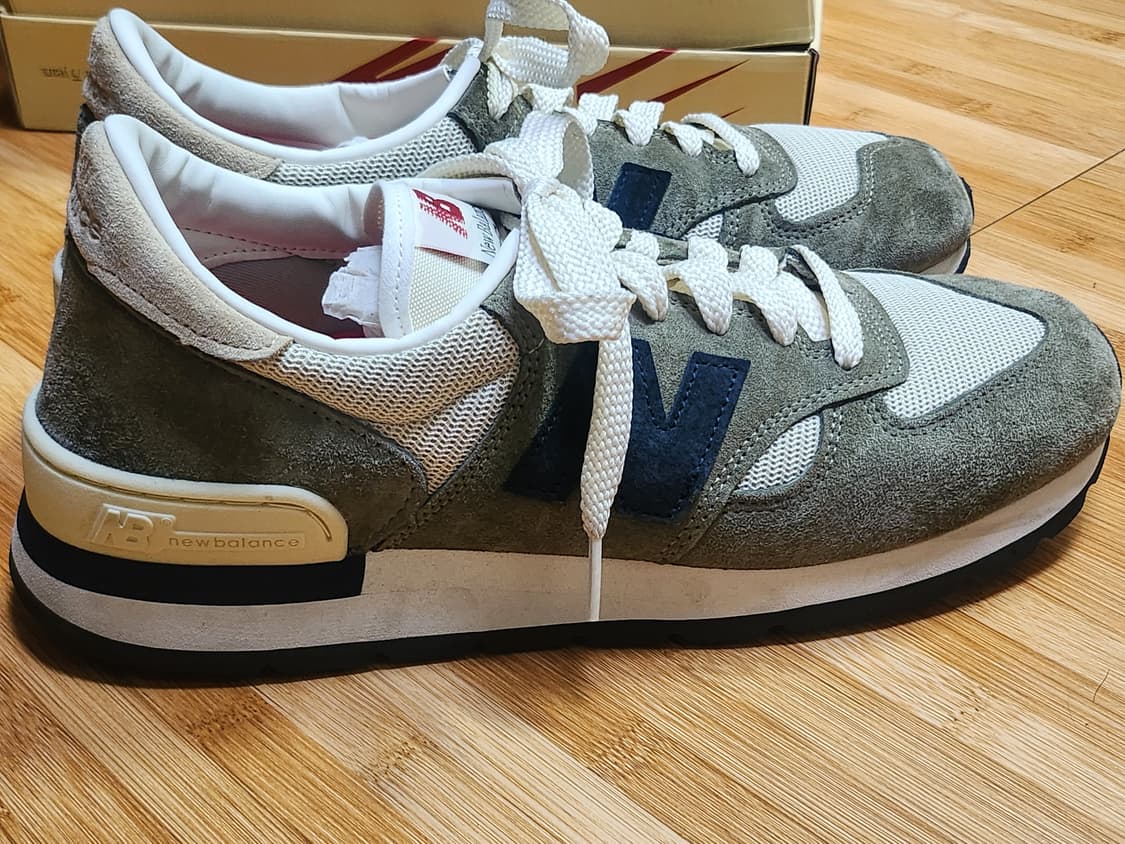 [275] 뉴발란스 990 v1 올리브 상품이미지2