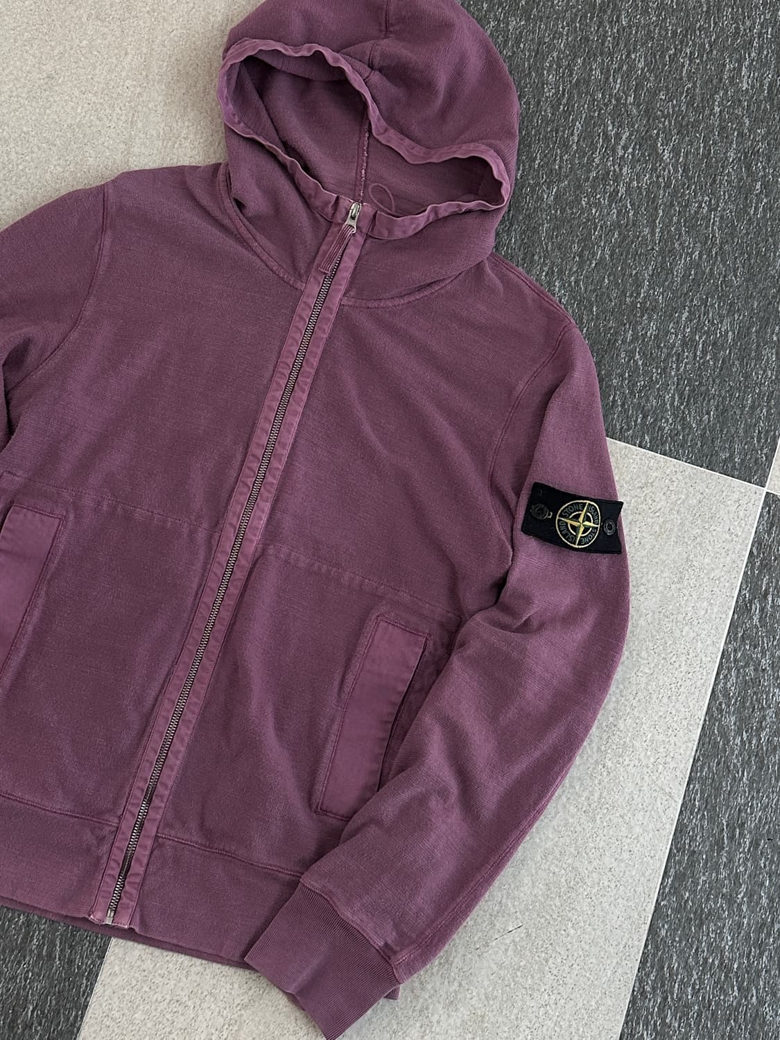 스톤아일랜드 10SS 와펜 더스티퍼플 후드집업  상품이미지6