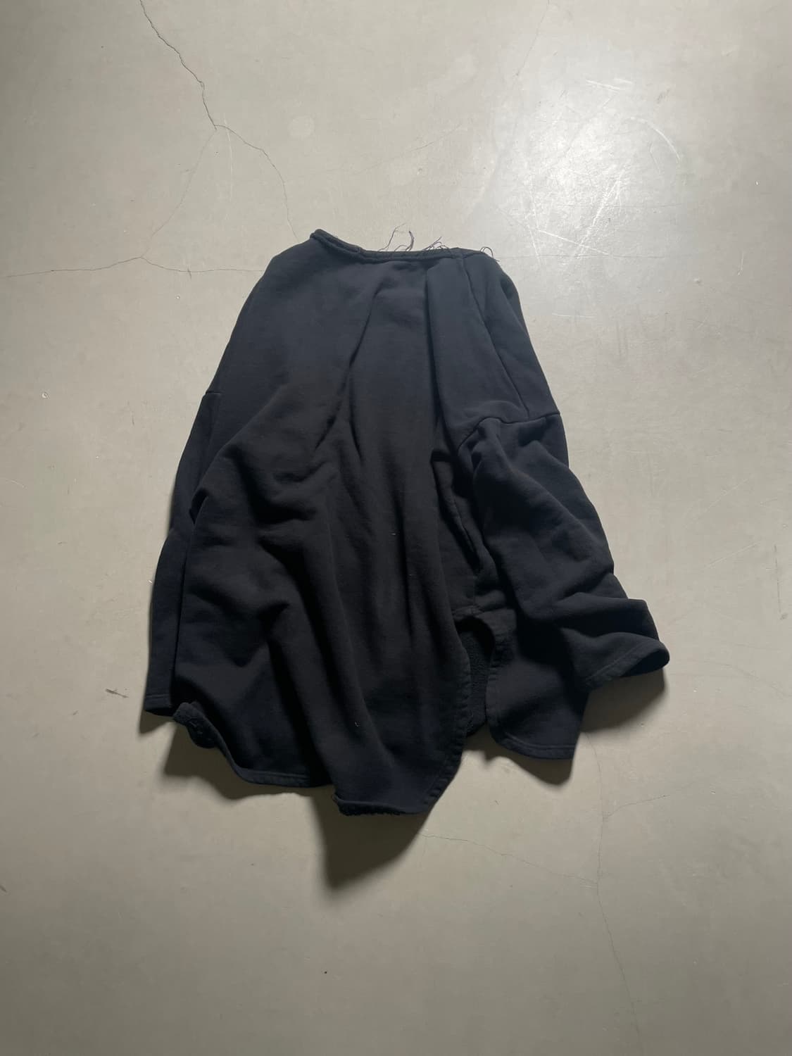 KZ ATELIER – Asymmetric Fleece Top 상품이미지3