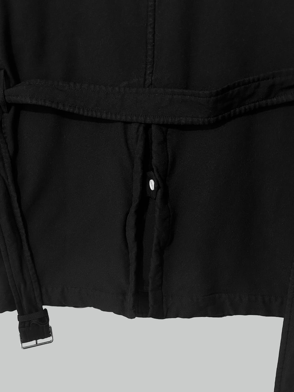 꼼데가르송 블랙 축융 폴리 코트 상품이미지5