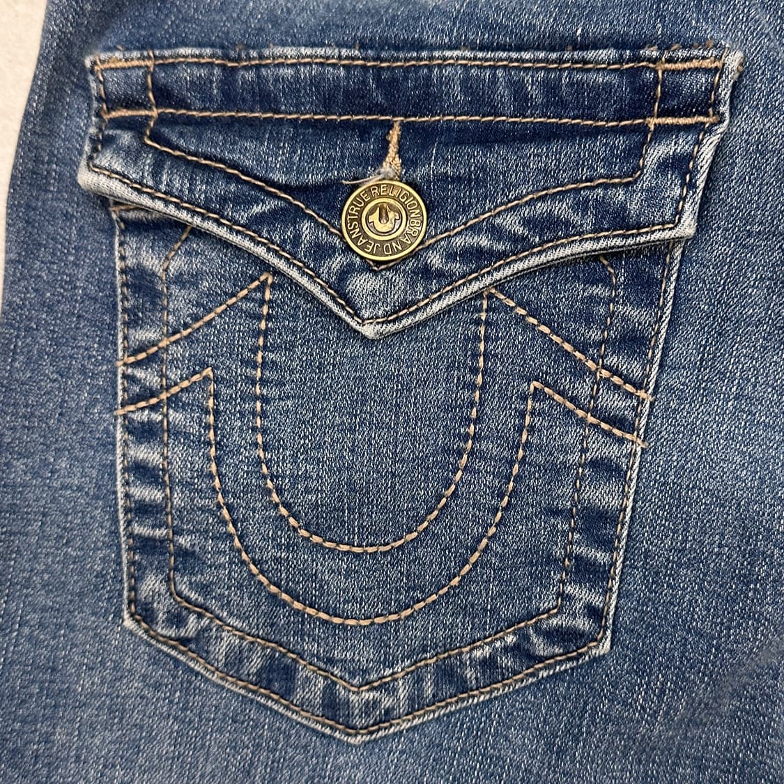 트루릴리젼 섹션 스트레이트 데님팬츠 상품이미지4