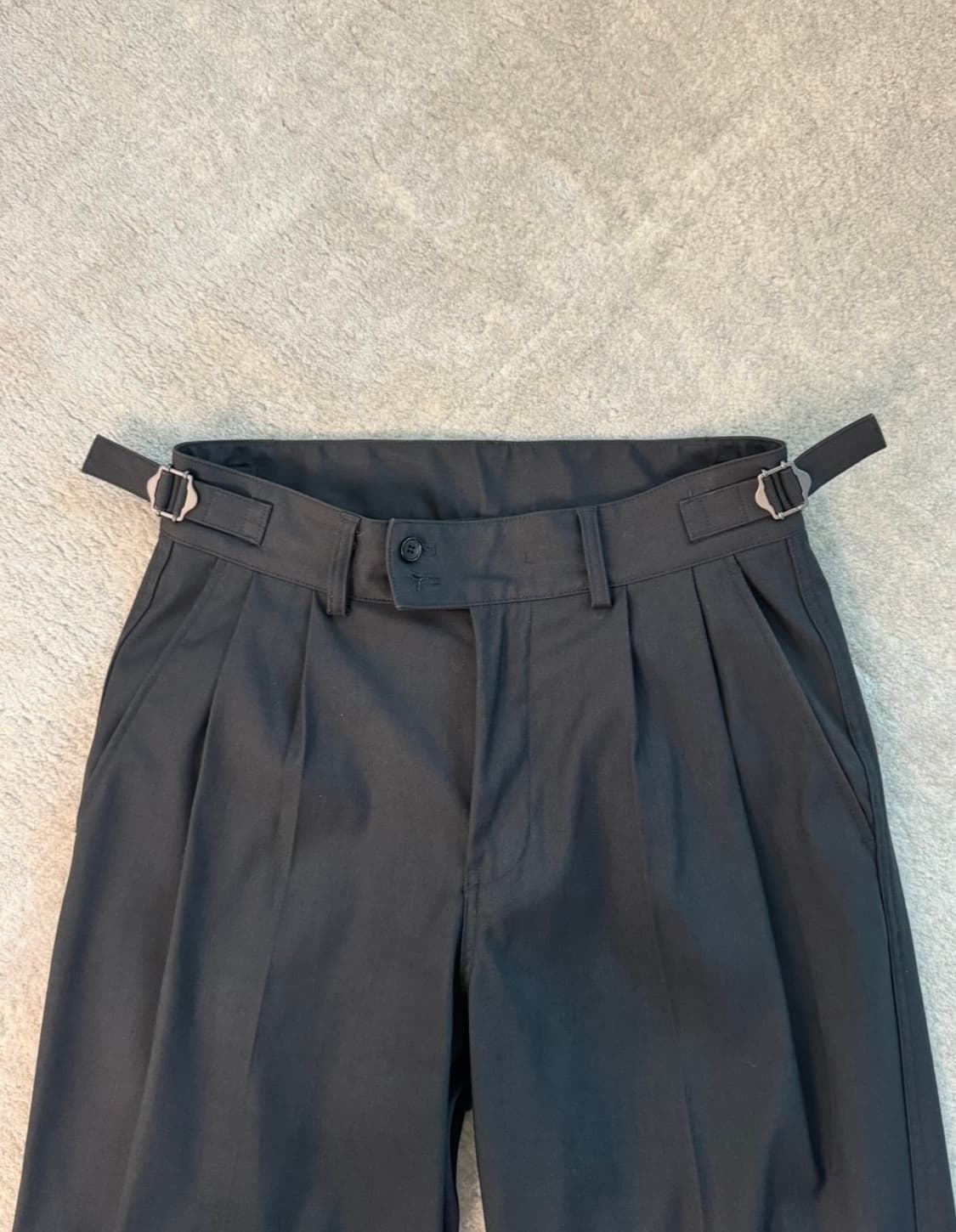 [어나더오피스] 산티아고 슬랙스 차콜 1사이즈 상품이미지3