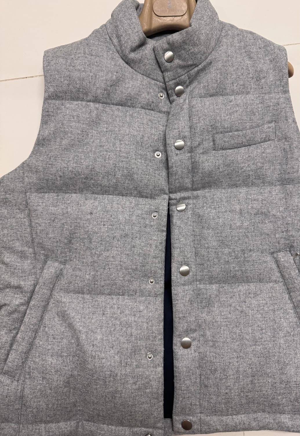 수트서플라이 / Suitsupply / 울 혼방 다운 베스트 / M 상품이미지1