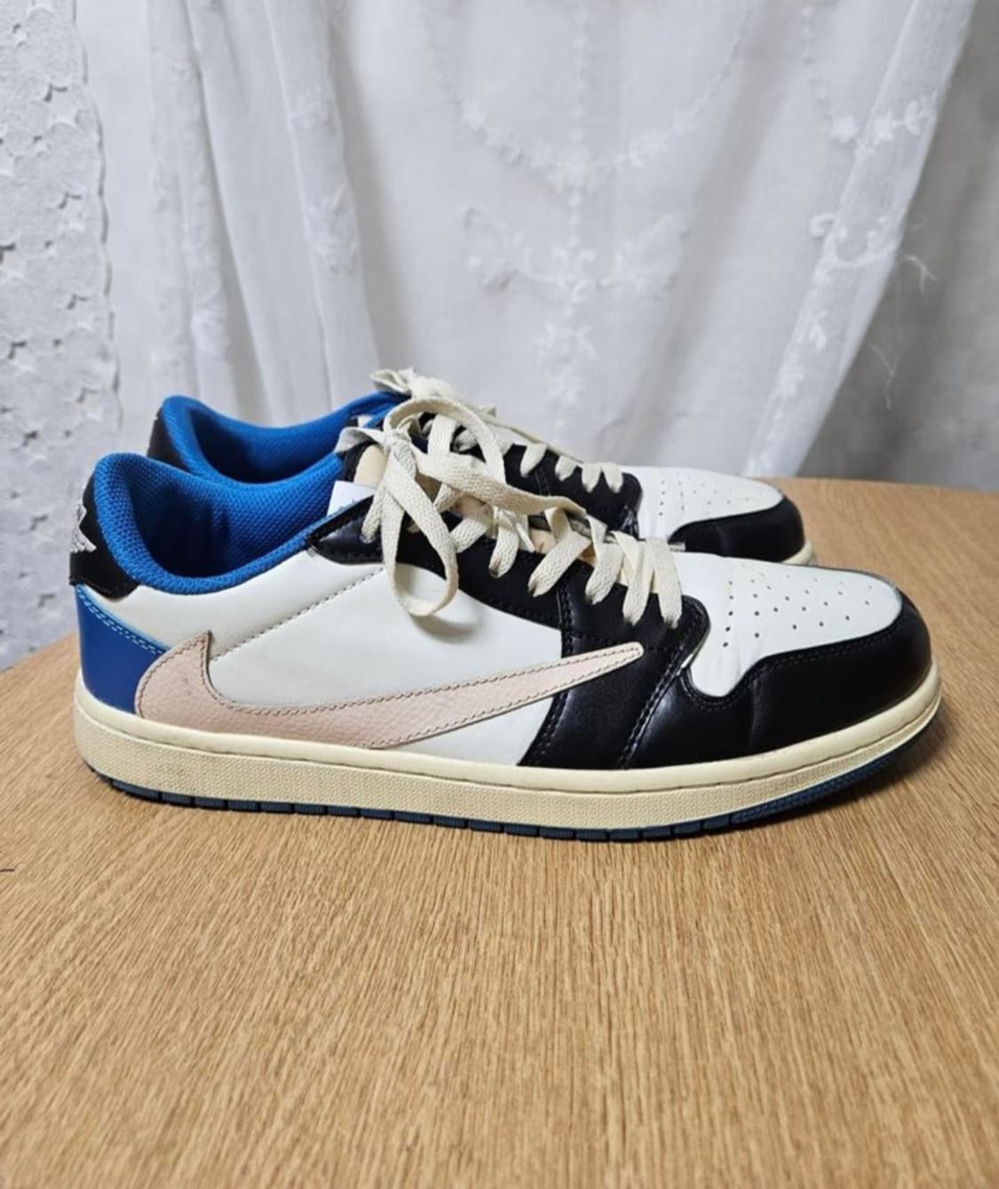 나이키 트래비스 스캇 로우 290 상품이미지1