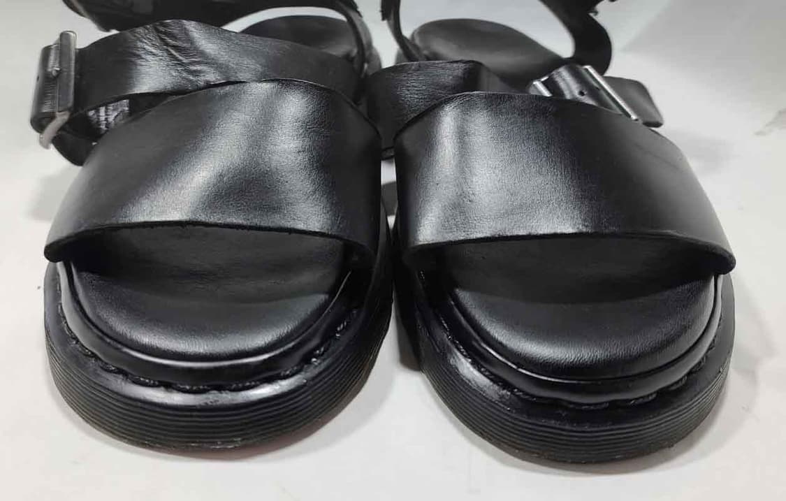 닥터마틴 가죽샌들 UK8사이즈(265~270) 상품이미지2