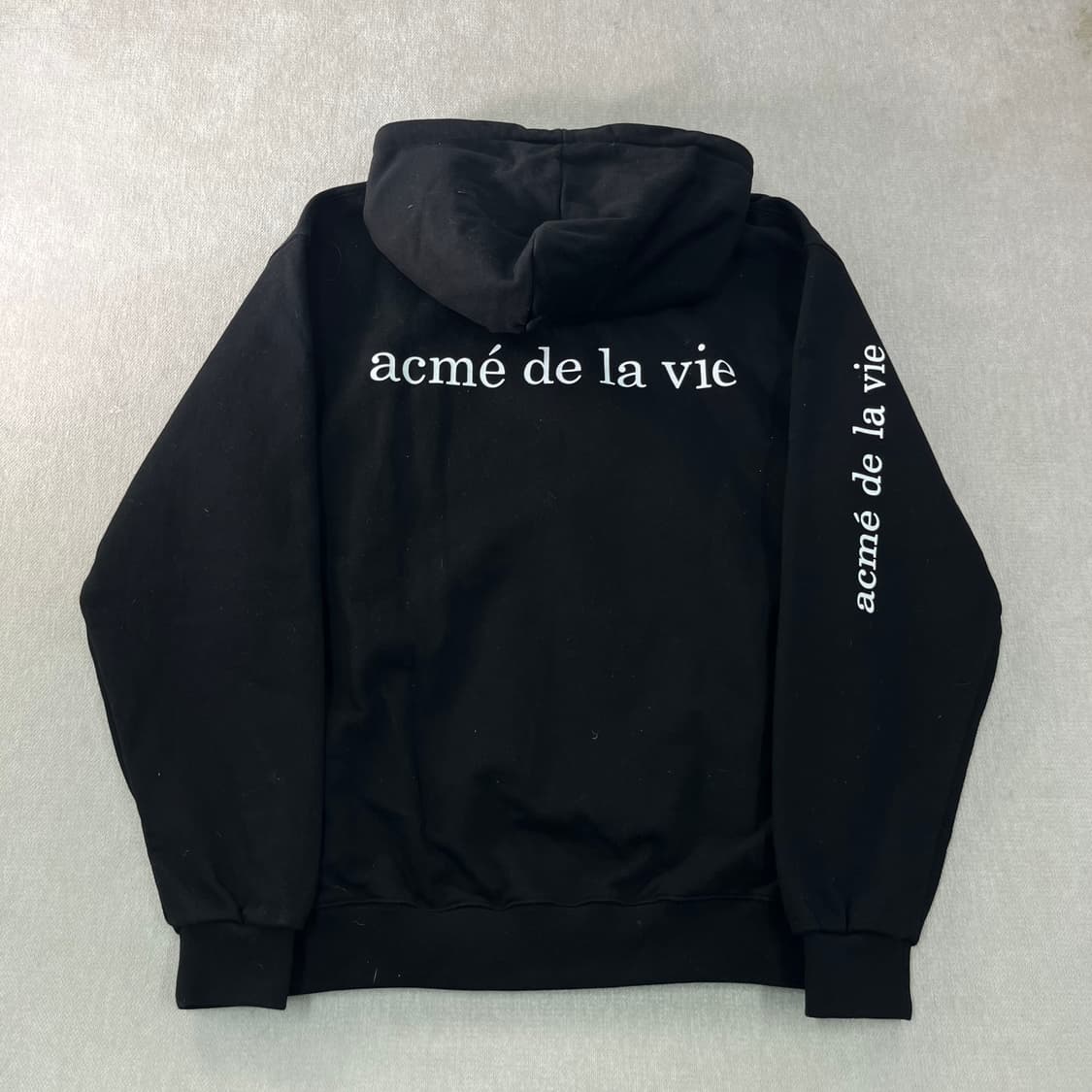 100 아크메드라비 후드티 상품이미지2