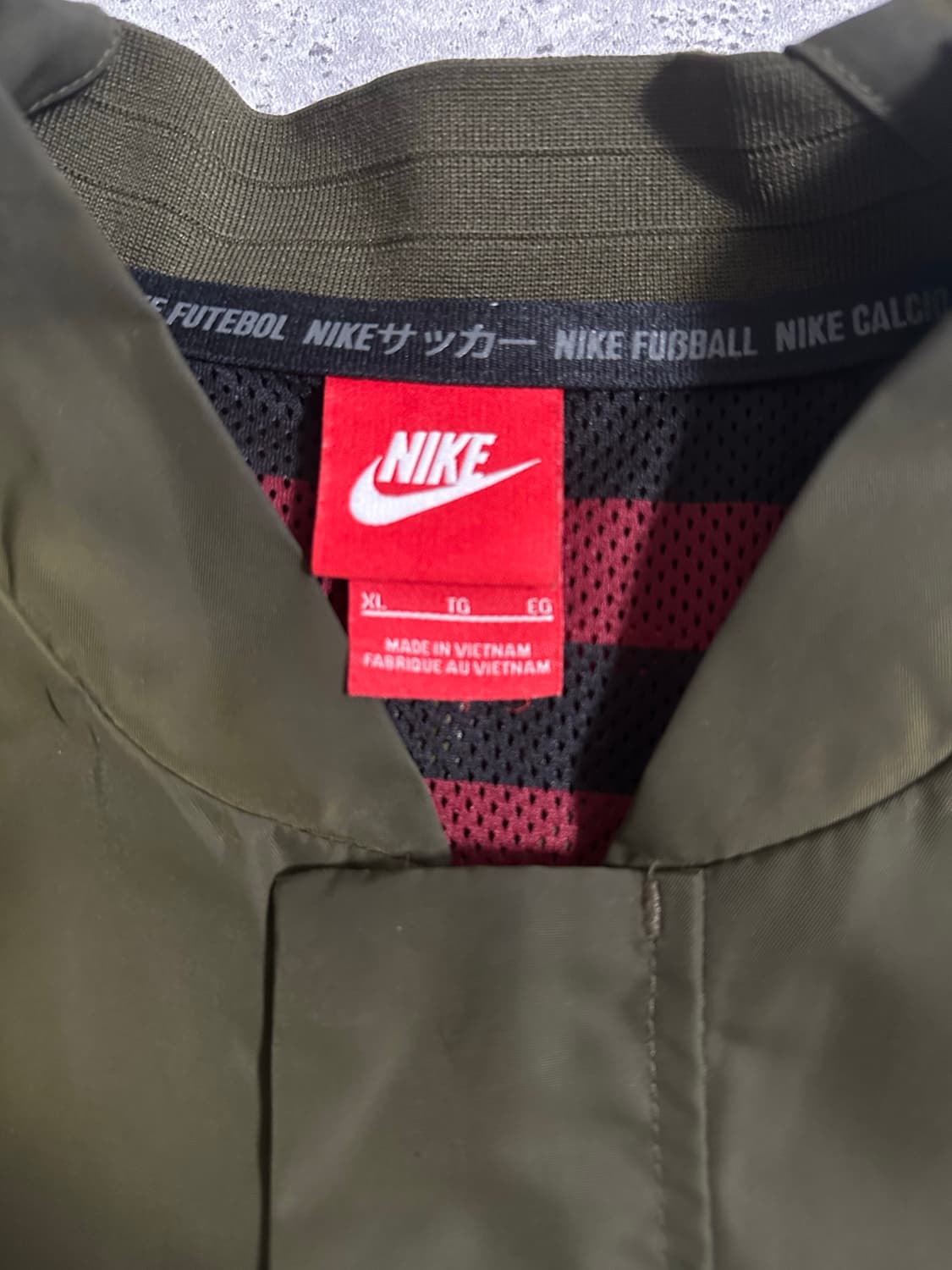 NIKE FUTEBOL 올리브 쉘 자켓 XL 상품이미지3