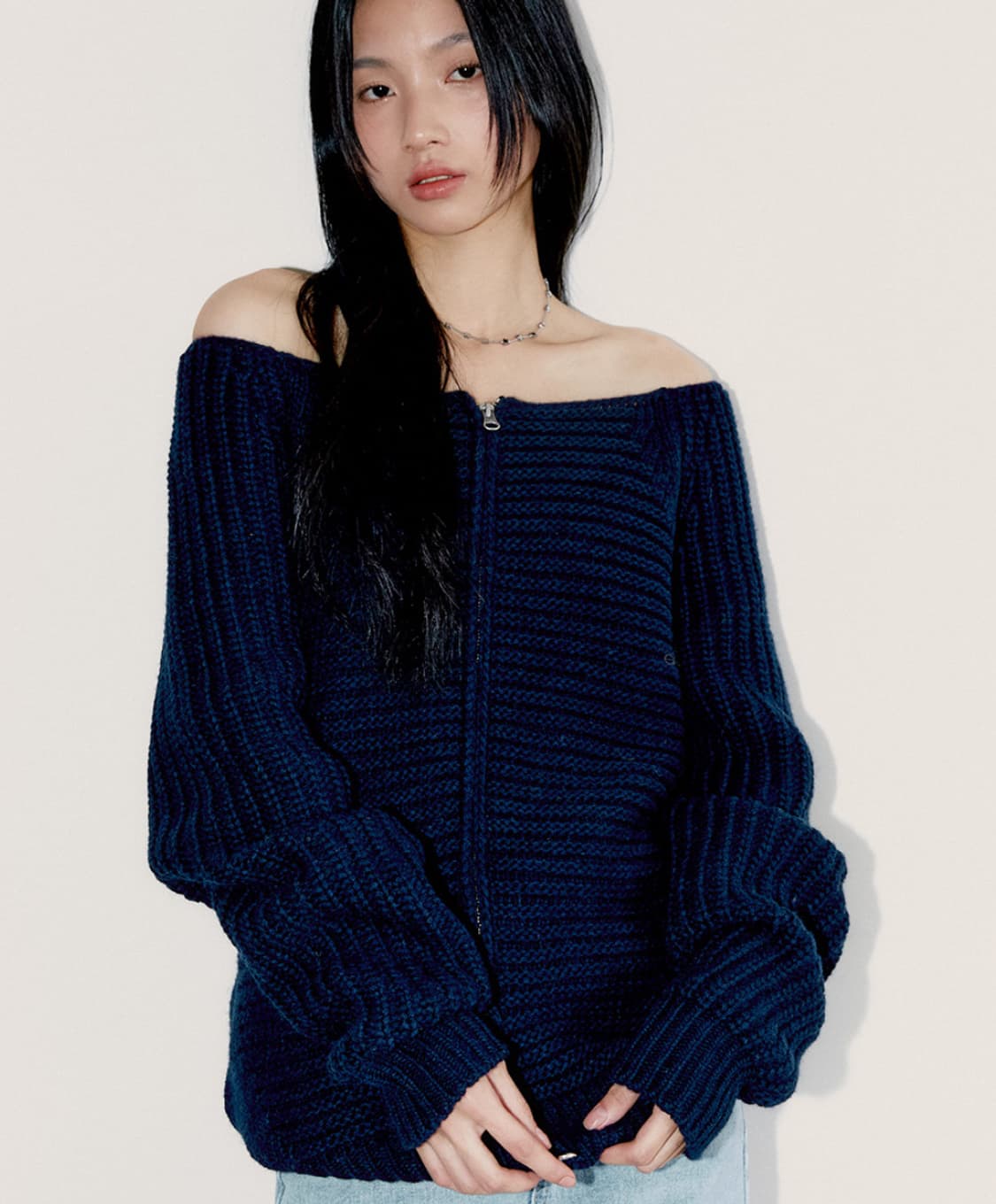 oafish 오피쉬 오프숄더 니트 집업 네이비 상품이미지1