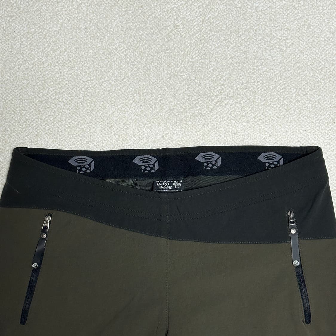 마운틴하드웨어 등산 바지 상품이미지3