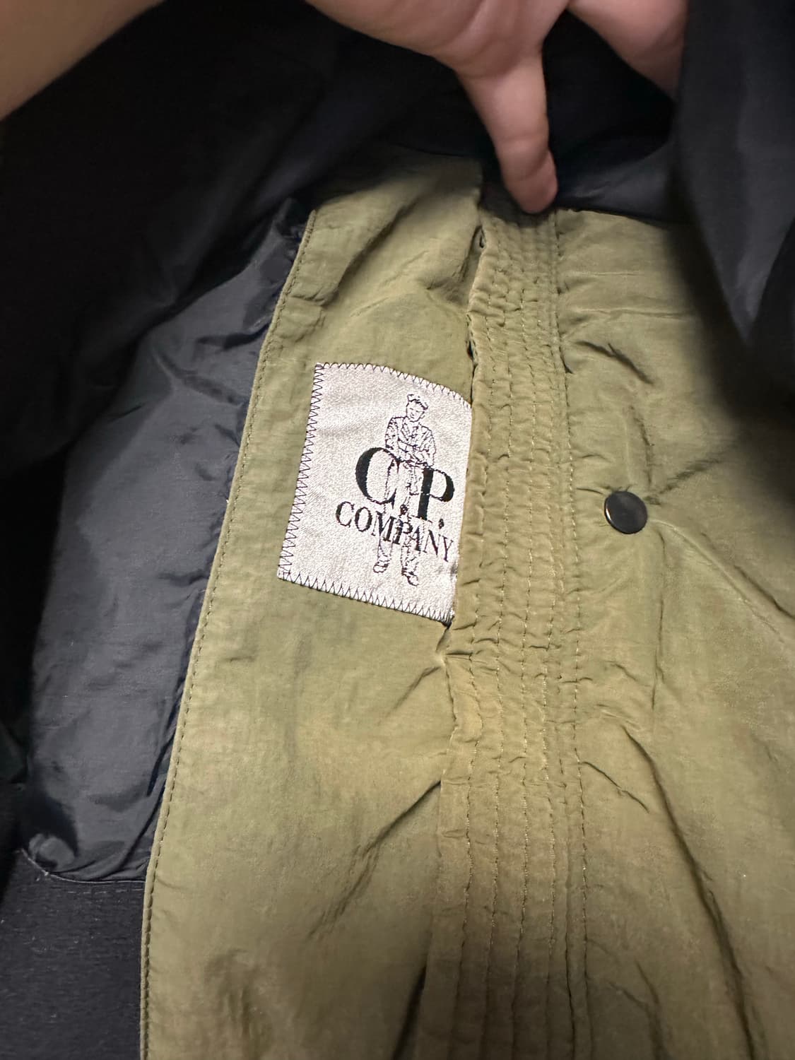 [100] Cp컴퍼니 고글 패딩조끼 상품이미지6