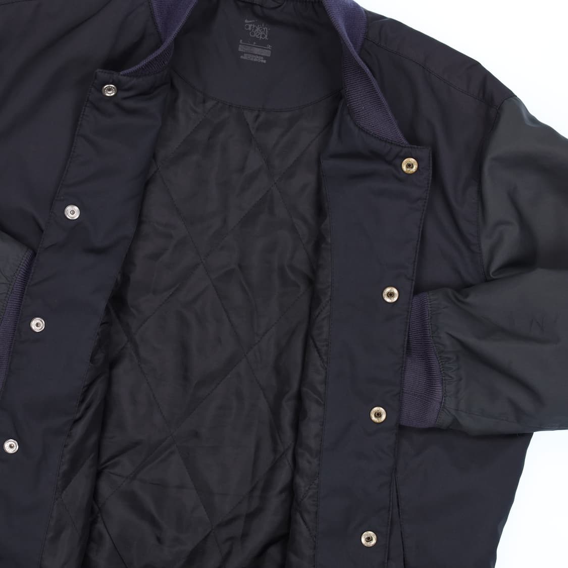 [S] 나이키 올드스쿨 솔로스우시 퀄팅 바시티 봄버 자켓 N6851 상품이미지4