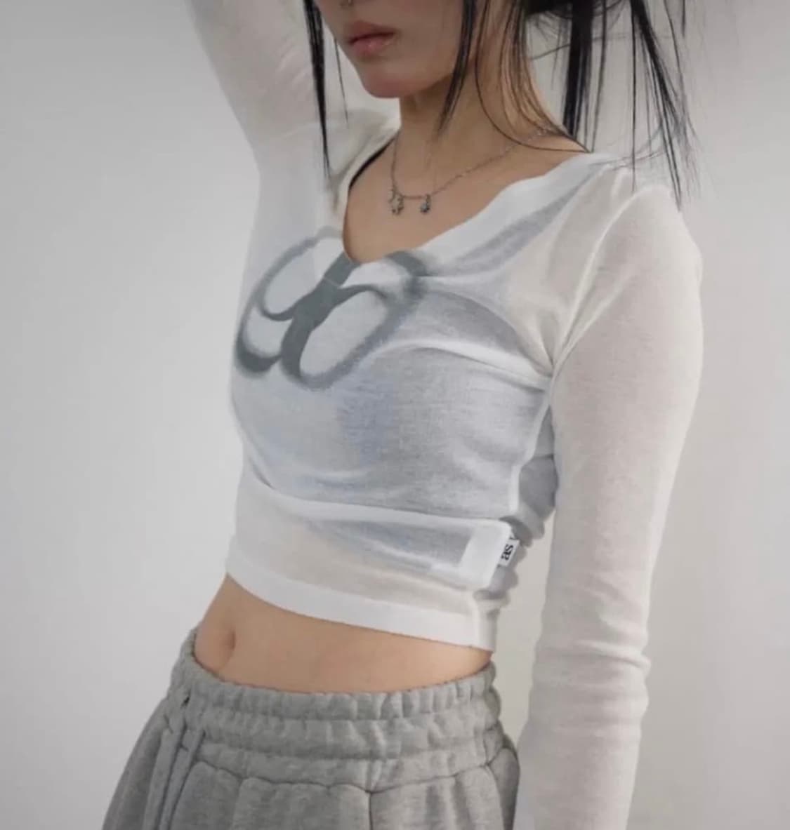 애즈온 시스루 티 흰색 판매 상품이미지1