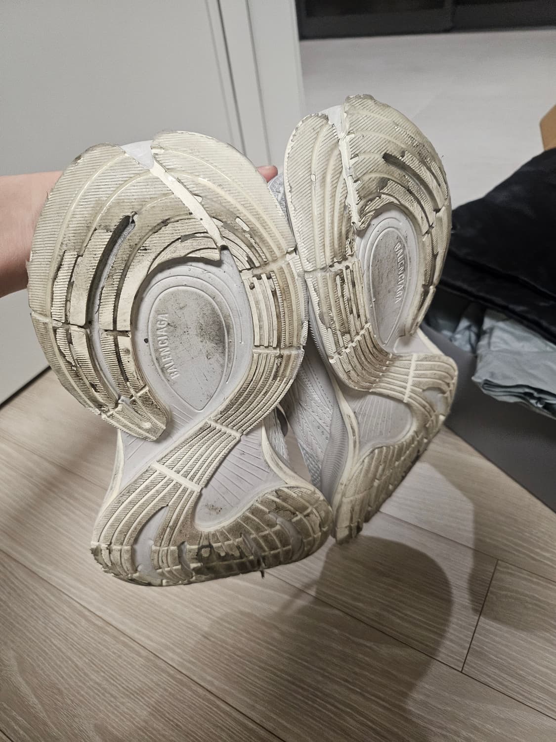 발렌시아가 서킷 베이지 40사이즈 상품이미지5