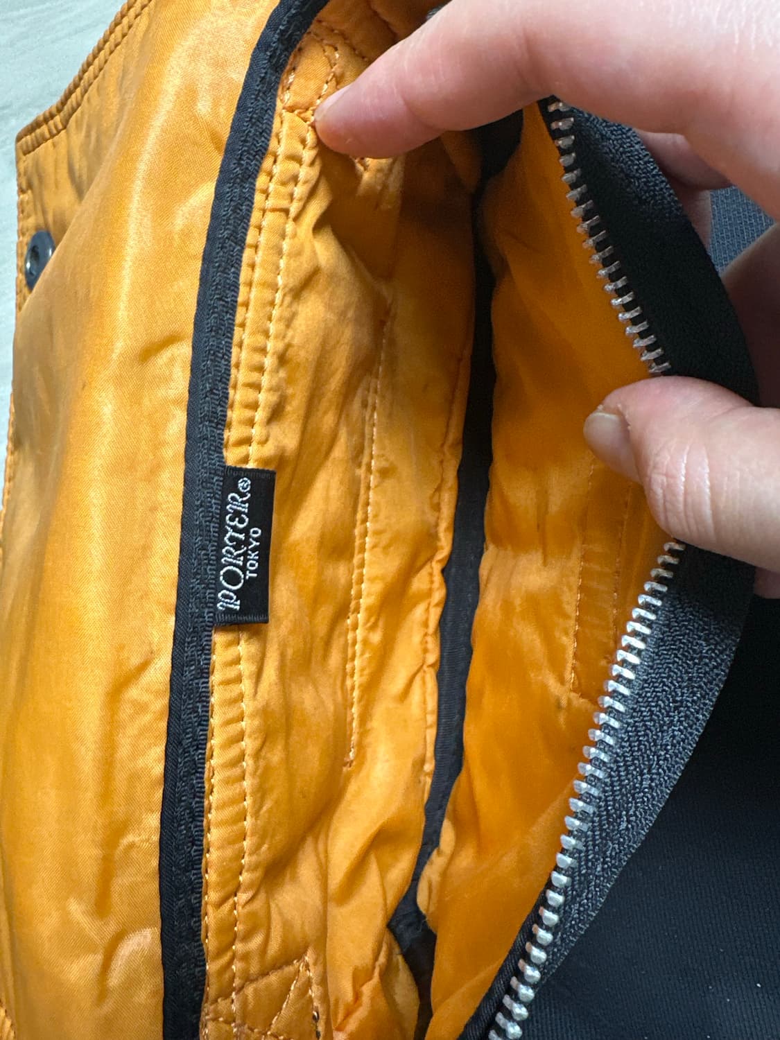 Porter 요시다 포터 탱커 스냅 숄더백 블랙 상품이미지7