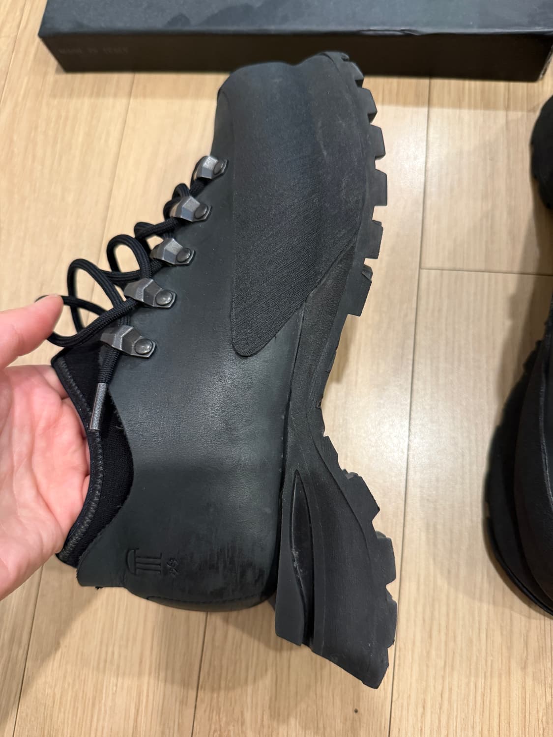 DEMON POYANA (EU37)  상품이미지3