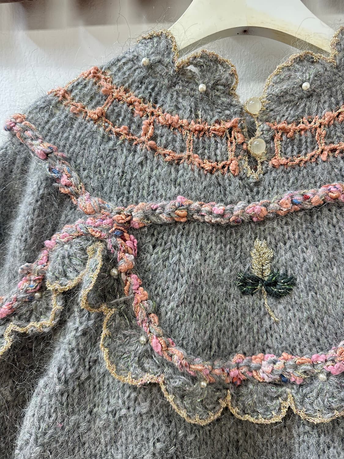 일본빈티지 플라워 자수 디테일 울 니트 풀오버  상품이미지5