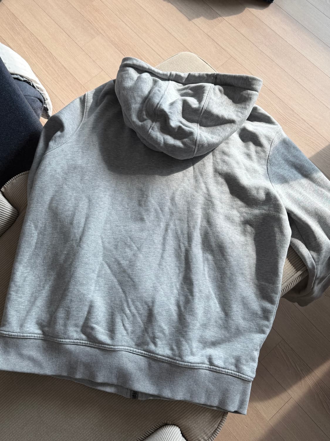 버버리 후드 집업 상품이미지3