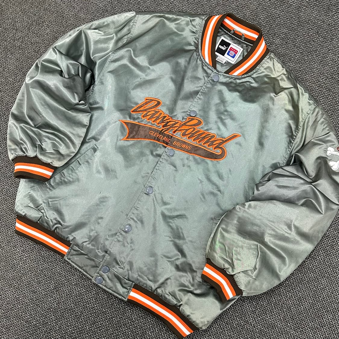푸마 90s NFL클리블랜드브라운스 새틴 스타디움점퍼 XL 상품이미지3