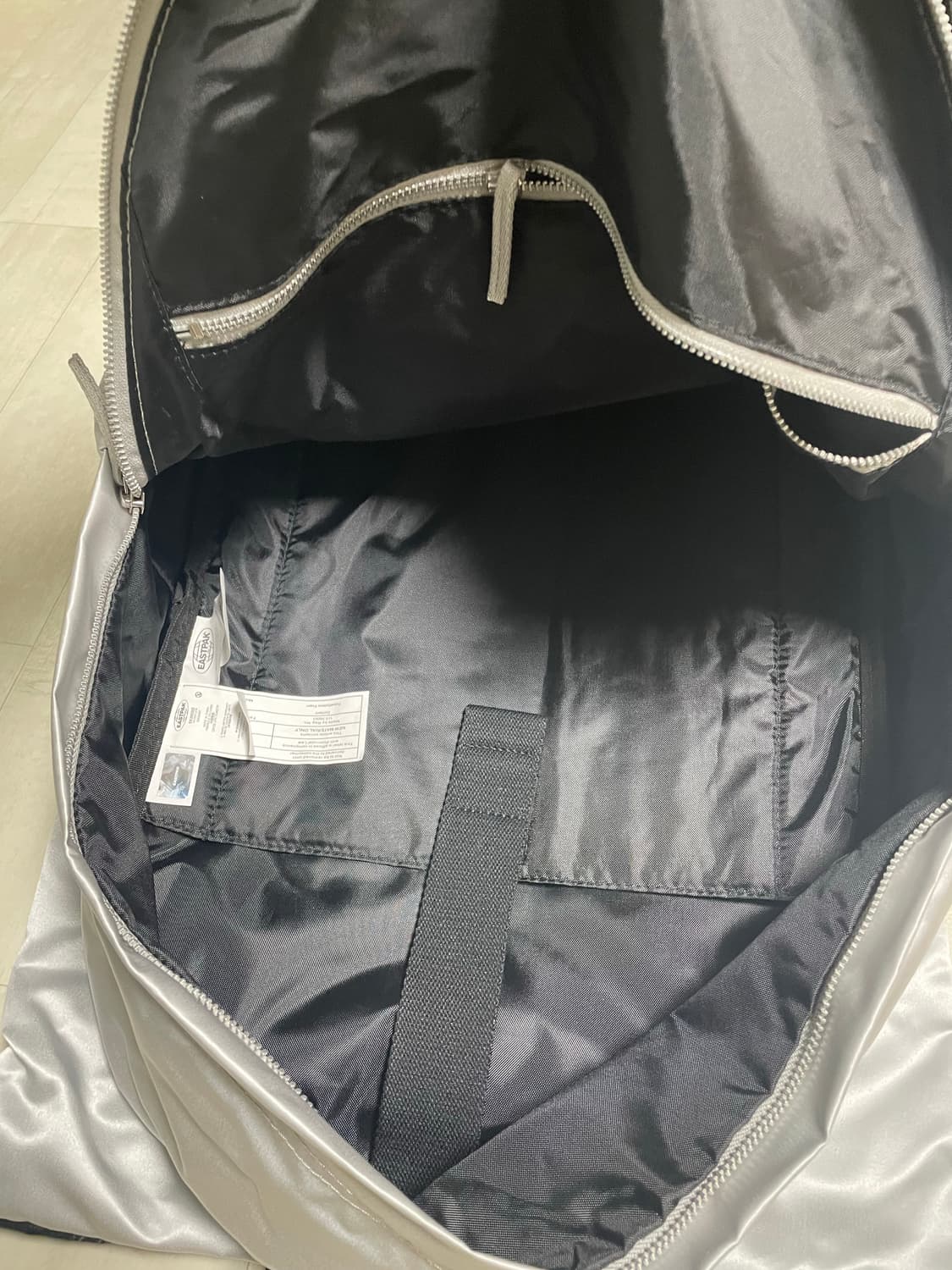 라프시몬스 이스트팩 백팩 상품이미지9