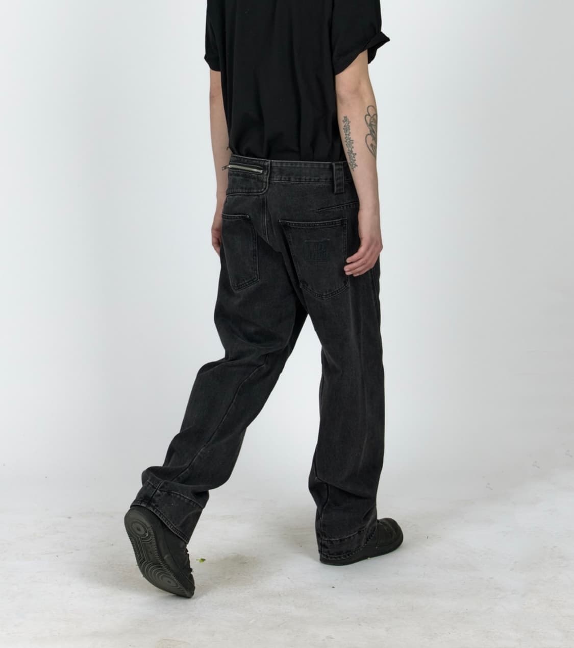 (미시착 새상품) 플라스틱프로덕트 MPA 워싱 데님 팬츠 - 블랙 / L 상품이미지1