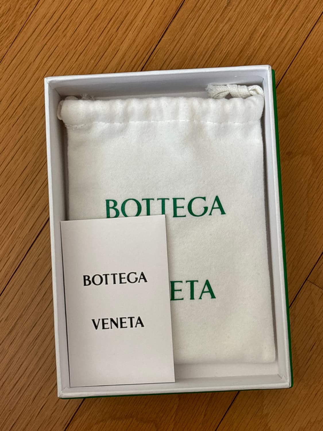 Bottega Veneta 카세트 슬림 플랩 카드 케이스 블랙 상품이미지5