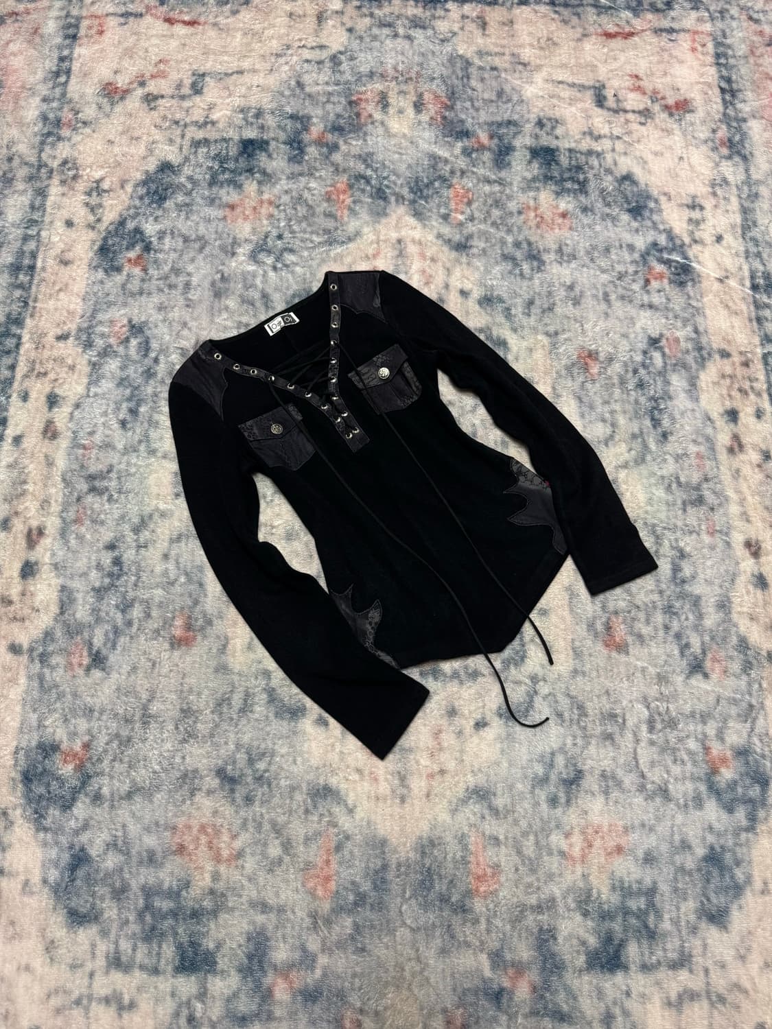 Ozz on python patch lace up knit sleeve  상품이미지1