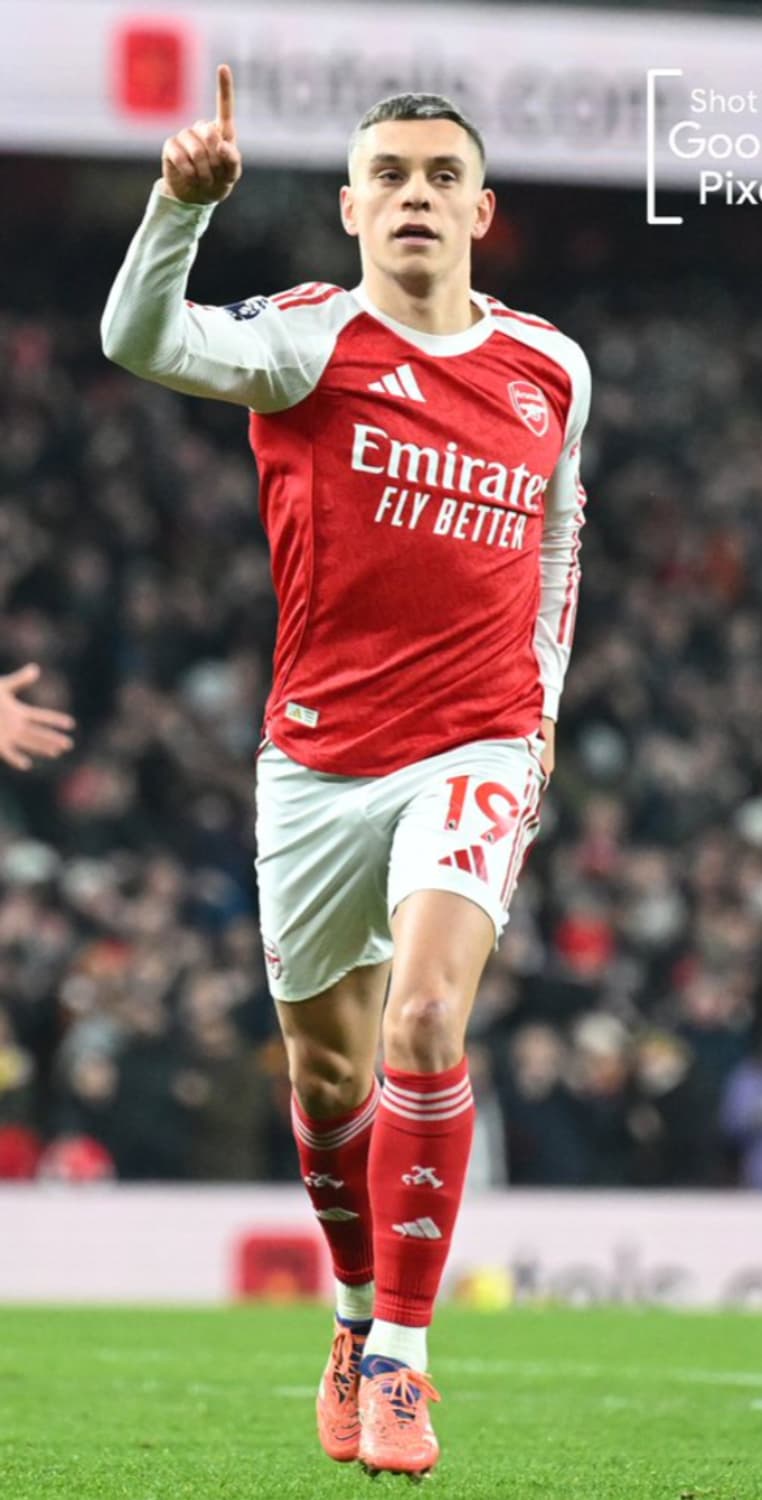 25-26시즌 아스날 홈 트로사르 긴팔 유니폼 L사이즈 상품이미지8