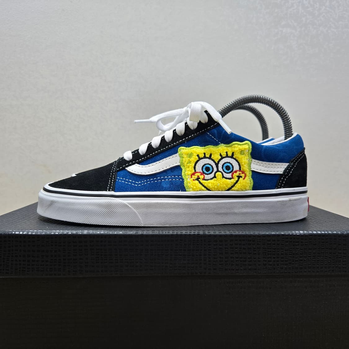 240 반스 올드스쿨 x 스펀지밥  상품이미지3