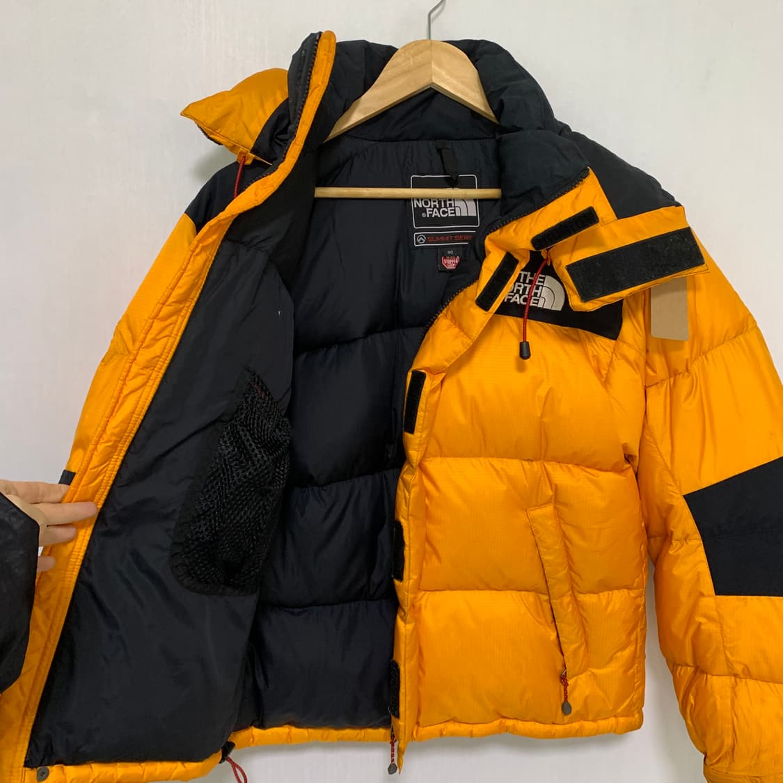노스페이스 눕시 700 패딩 옐로우/블랙 빈티지 점퍼 90사이즈 상품이미지7