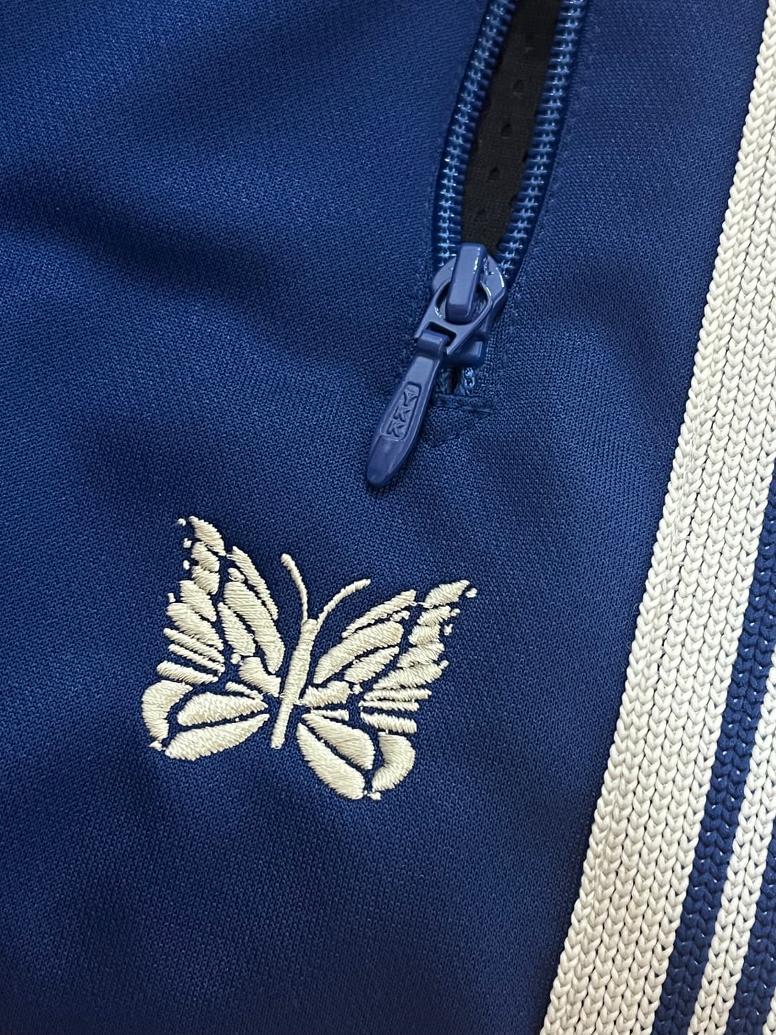 니들스 비버 트랙팬츠 폴리 스무스로얄 M (새상품) 상품이미지5