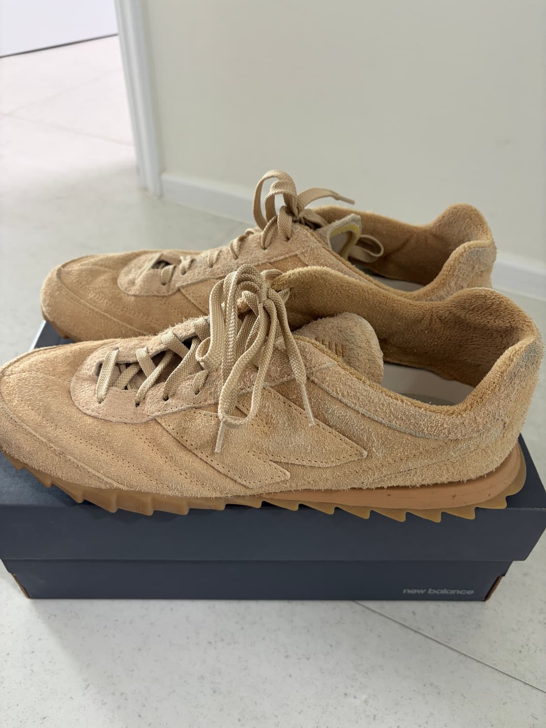 오라리 뉴발란스 rc30 오렌지 300(285 ~ 290사이즈 추천) 상품이미지3