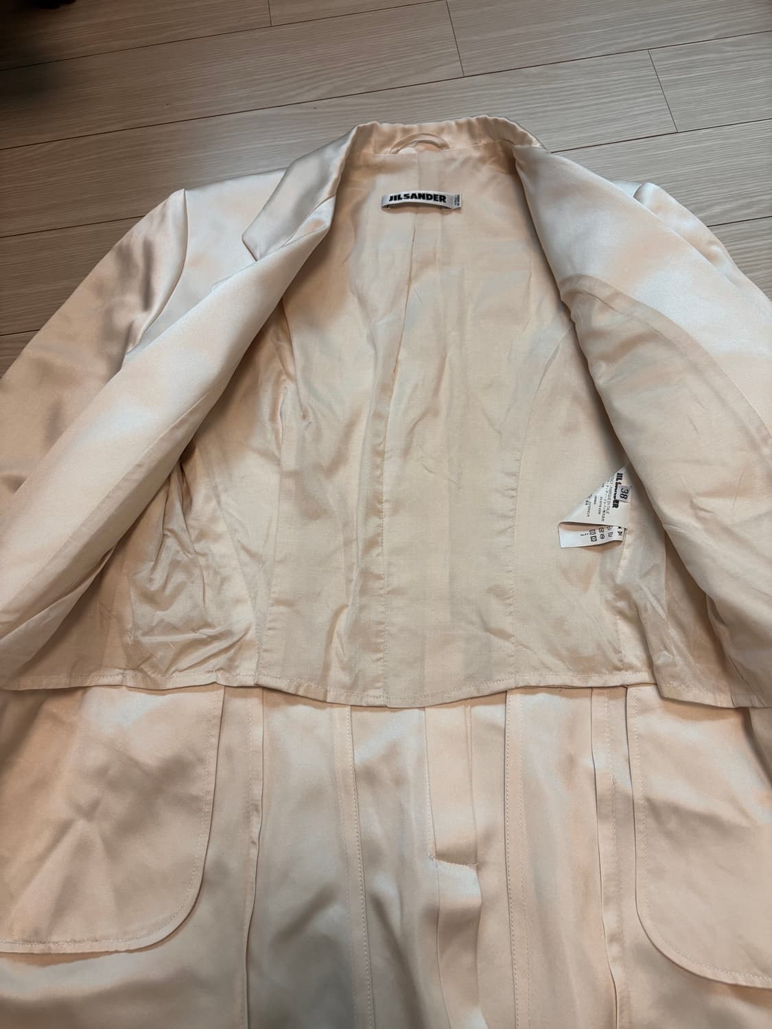 Jilsander 실크100 테일러링 자켓  상품이미지5