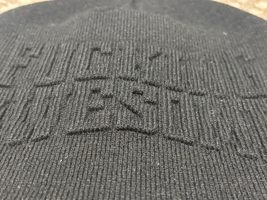 퍼킹어썸 KO Embossed Beanie 비니 BLACK 상품이미지3