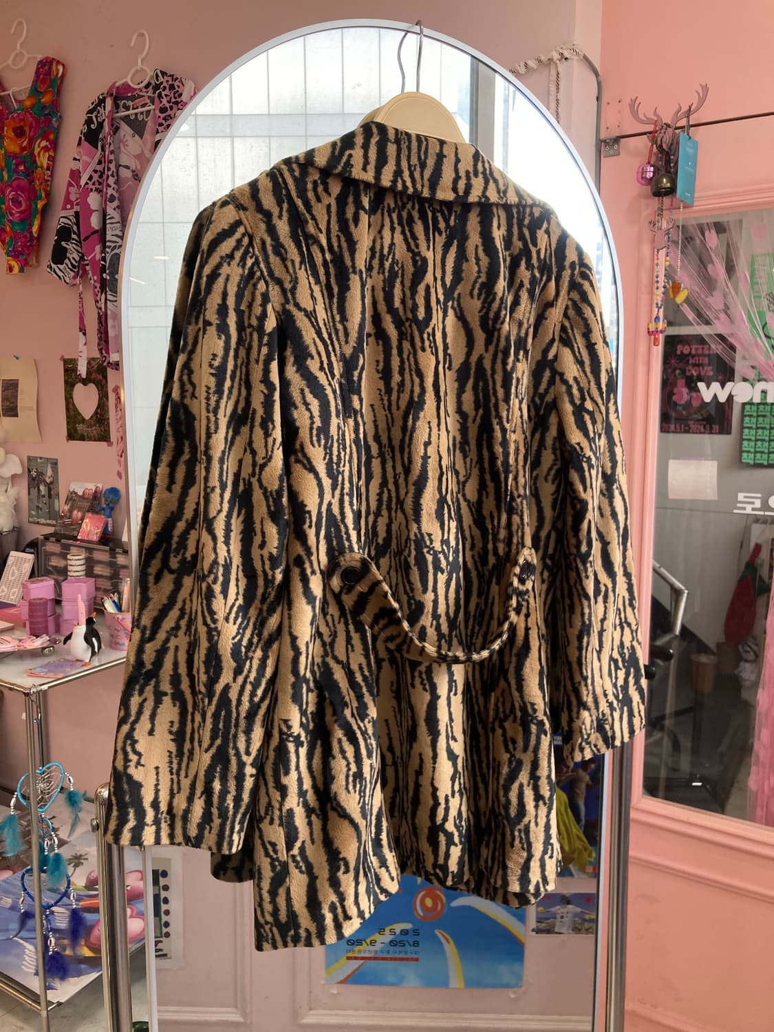 빈티지 벨벳 레오파드 미디 코트 상품이미지4