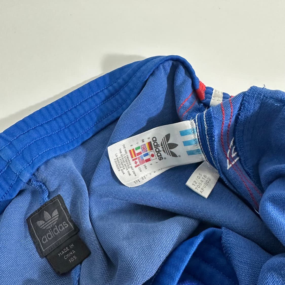 105 아디다스 신영국 톰슨 블루 자수 트랙팬츠 상품이미지6