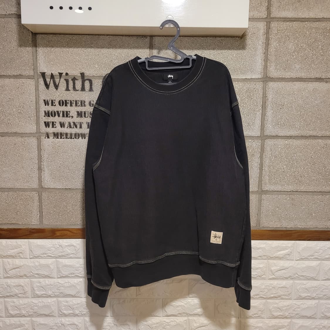 스투시 콘트라스트 스티치 맨투맨 L 상품이미지1