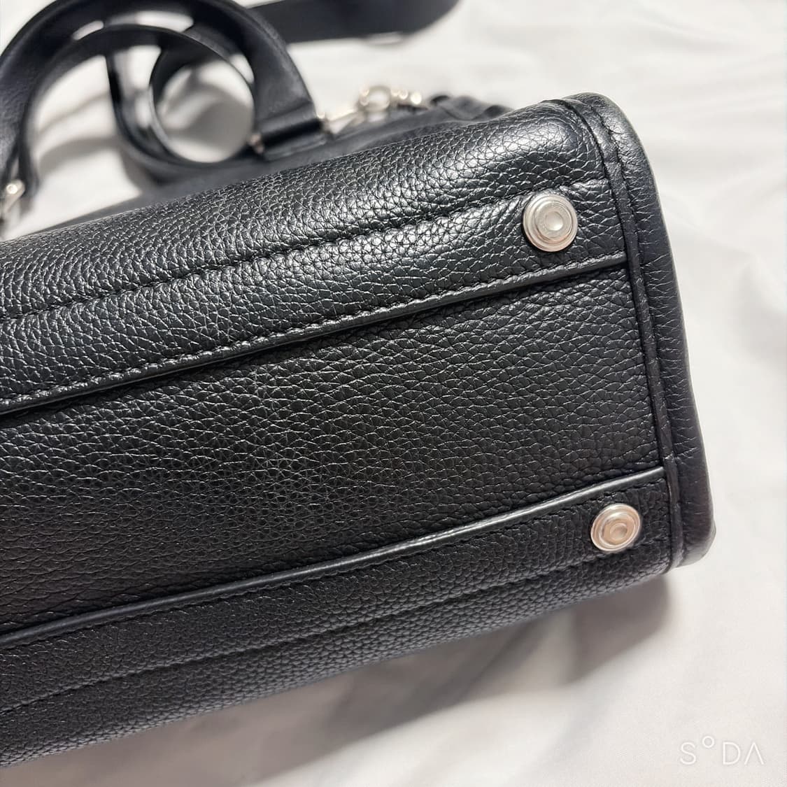 발렌시아가 툴 사첼 토트겸 크로스백 상품이미지3